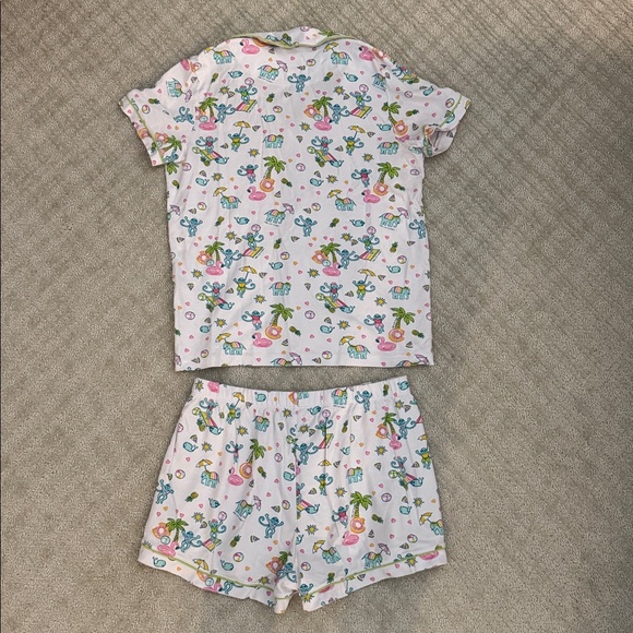 Roller Rabbit Pajama Set - Picture 5 of 5